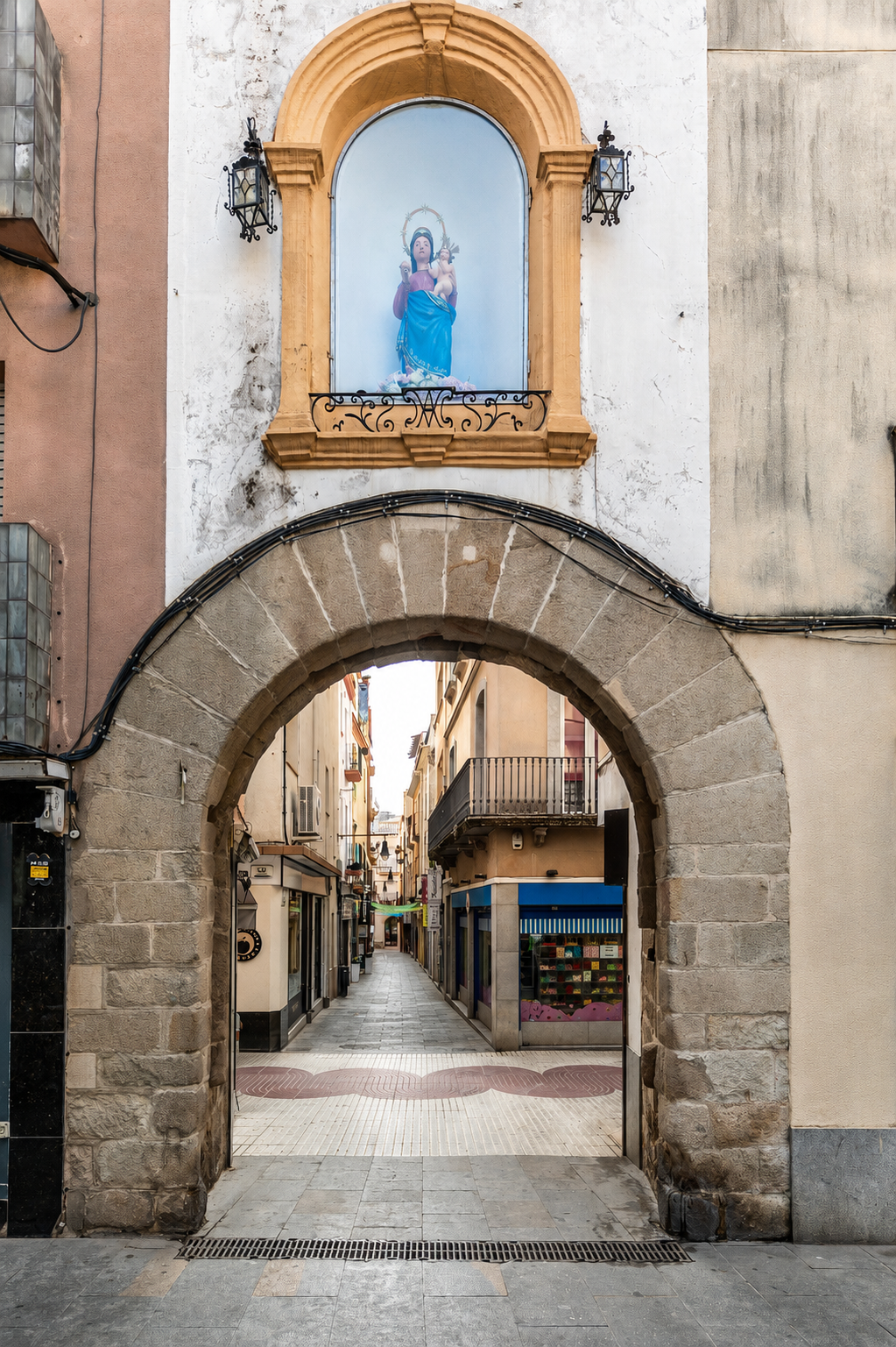 Vescomtat-de-Cabrera.David-Rueda.Portal-Verge-Maria.Portada