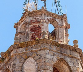 _0000s_0001_castell-de-caldes_0007s_0000_vescomtat_cabrera_caldes_castell-10_0000s_0002_vescomtat_cabrera_esglesia_breda