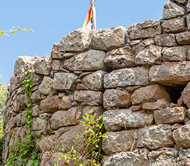 _0000s_0003_castell-de-caldes_0007s_0000_vescomtat_cabrera_caldes_castell-10_0000s_0000_vescomtat_cabrera_montfort_riell