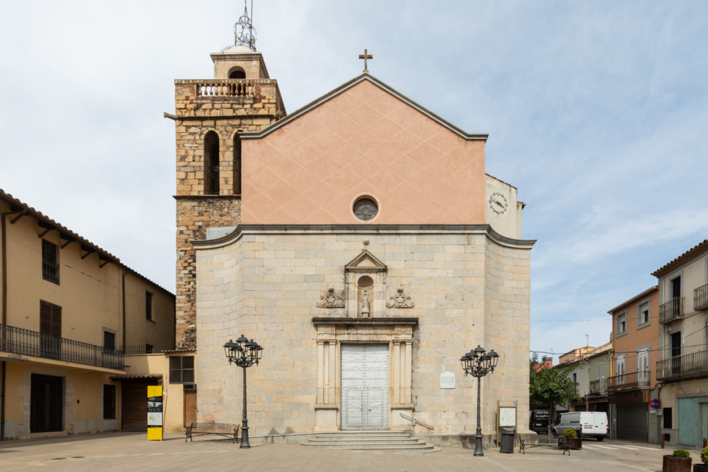 Vescomtat-de-Cabrera.David-Rueda.Esglesia-de-Santa-Maria-de-Vidreres-1-scaled